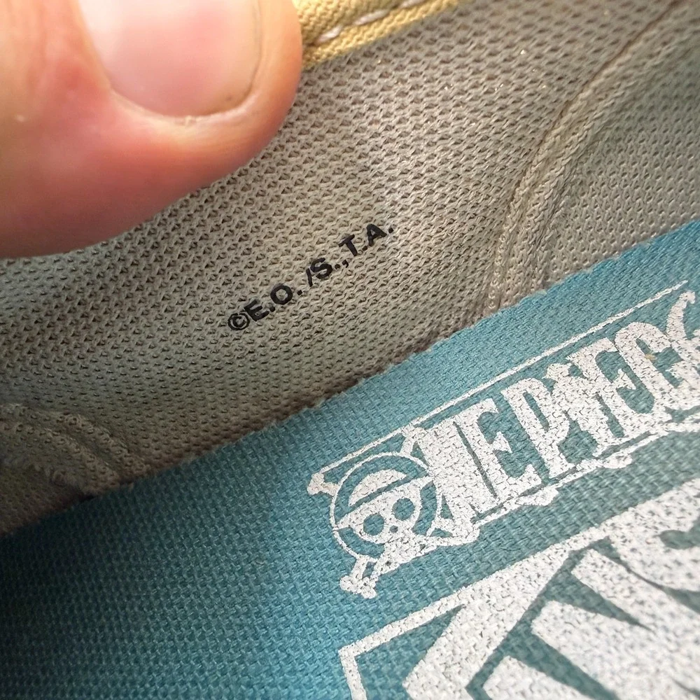 Size 3.5M/5W Vans One Piece Authentic Nami Straw Hat Crew Unisex Sneakers 500714